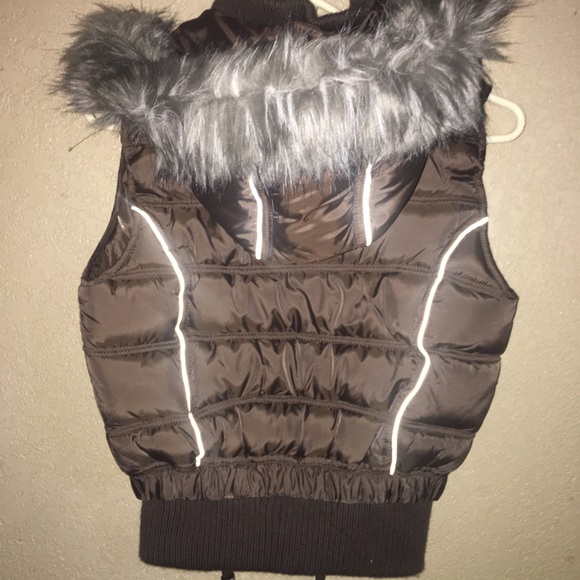 Winter Vest - Picture 2 of 2